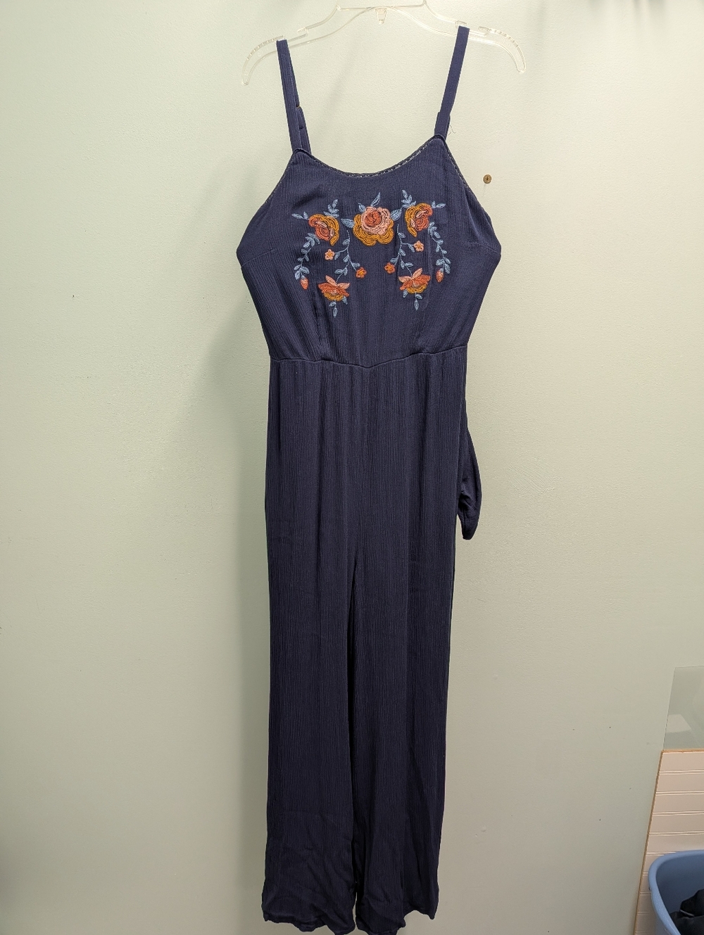 Knox Rose Navy Floral Embroidered Jumpsuit, Adjustable Strap, Pockets Sz4/ Small